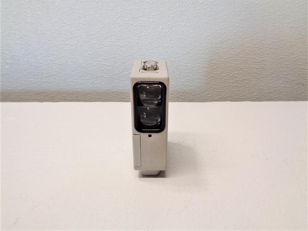 Allen Bradley Photoswitch Polarized Retro Photohead 42MRU-5200